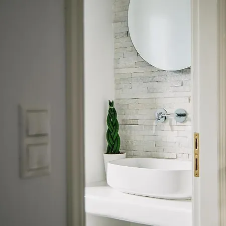 Agnadi Studios Apartment