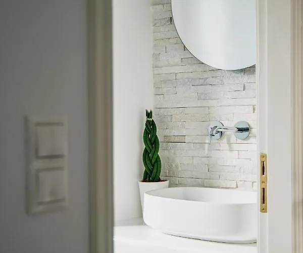 Agnadi Studios Apartment